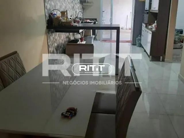 Casa com 200m² 3 quartos e 2 banheiros, à venda, no bairro Residencial Cittá di Salerno em Campinas