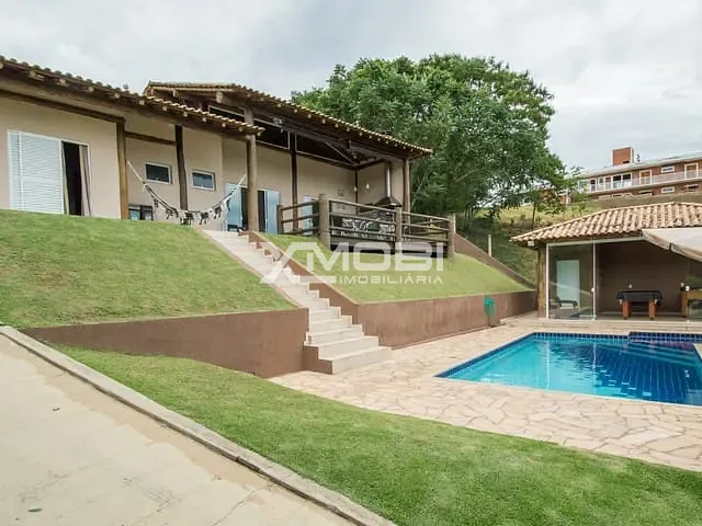 Casa com 1007m² 3 quartos e 4 banheiros, à venda, no bairro Campo Largo em Jarinu