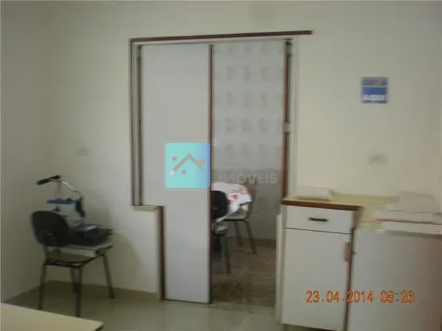 Casa com 228m² 3 quartos e 2 banheiros, à venda, no bairro Jardim Bela Vista em São José dos Campos