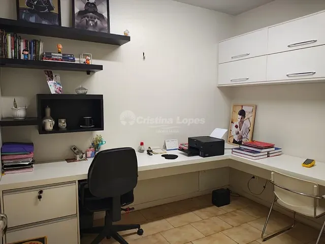 Casa 7 quartos e 1 banheiro, à venda, no bairro Fátima em Teresina