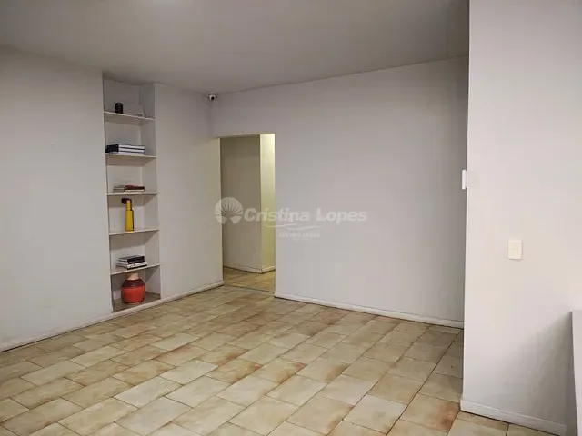 Casa 7 quartos e 1 banheiro, à venda, no bairro Fátima em Teresina