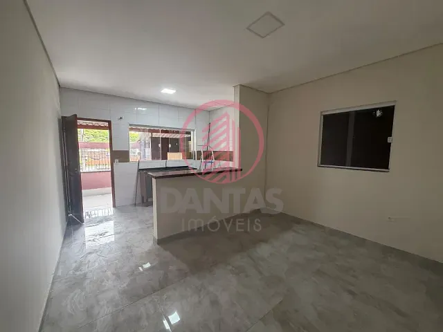 Casa 2 quartos e 1 banheiro, para alugar, no bairro Vila Campesina em Osasco