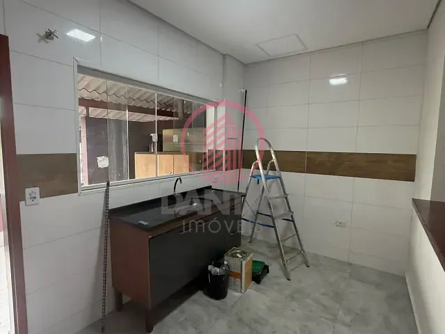 Casa 2 quartos e 1 banheiro, para alugar, no bairro Vila Campesina em Osasco