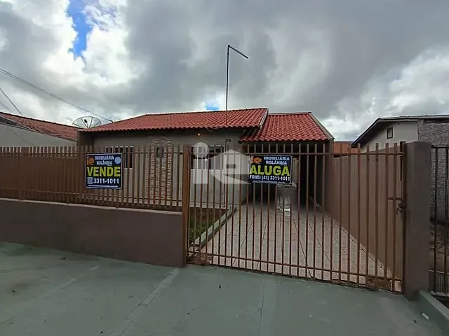 Casa 3 quartos e 1 banheiro, para alugar, no bairro Conjunto Habitacional Santiago em Rolândia