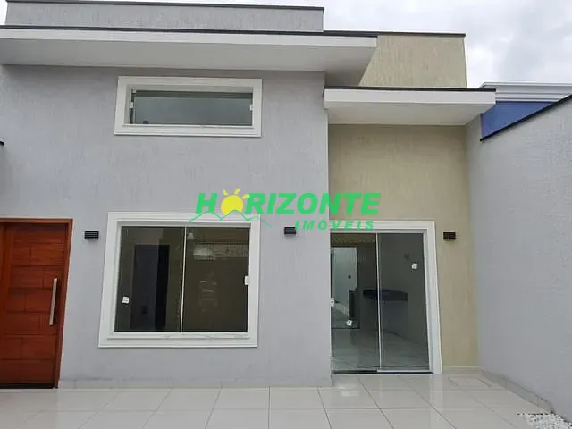 Casa com 175m² 3 quartos e 2 banheiros, à venda ou para alugar, no bairro Loteamento Villa Branca em Jacareí