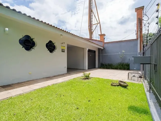 Casa com 450m² 4 quartos e 5 banheiros, à venda, no bairro Bigorrilho em Curitiba