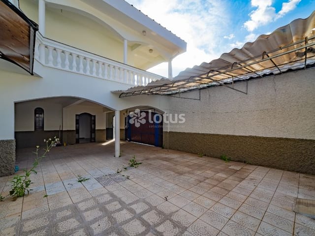 Casa com 400m² 3 quartos e 3 banheiros, à venda, no bairro Jardins (Polvilho) em Cajamar
