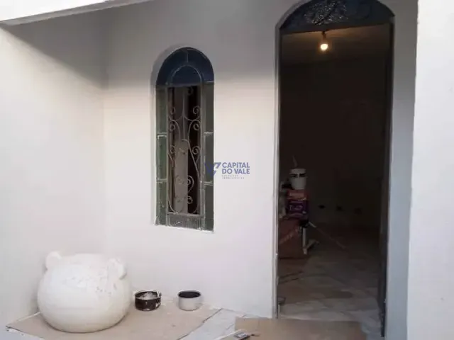 Casa com 156m² 3 quartos e 1 banheiro, à venda, no bairro Campo dos Alemães em São José dos Campos