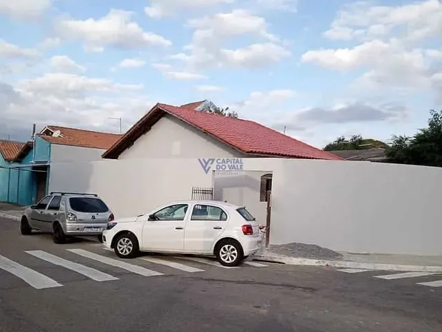 Casa com 156m² 3 quartos e 1 banheiro, à venda, no bairro Campo dos Alemães em São José dos Campos