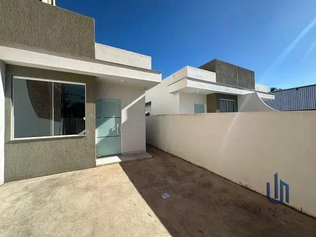 Casa 2 quartos e 1 banheiro, à venda, no bairro California em Barra do Piraí