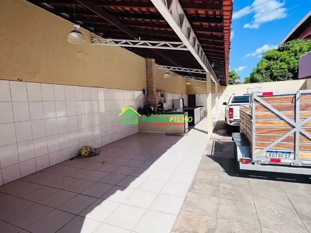 Casa com 600m² 6 quartos e 4 banheiros, para alugar, no bairro Parque Piauí I em Timon