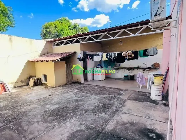 Casa com 600m² 6 quartos e 4 banheiros, para alugar, no bairro Parque Piauí I em Timon