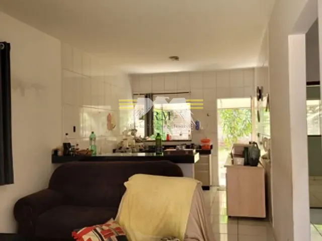 Casa com 90m² 3 quartos e 2 banheiros, à venda, no bairro Residencial Jardim Brasília em Caldas Novas