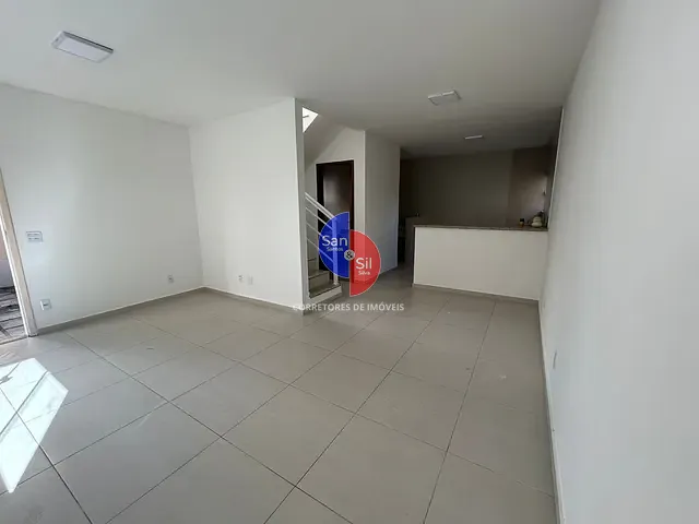 Casa 2 quartos e 3 banheiros, para alugar, no bairro Parque Fleixal em Guapimirim