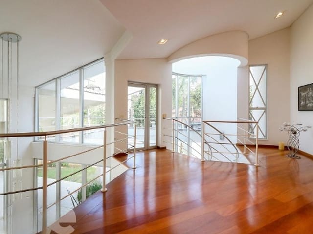 Casa com 744m² 4 quartos e 6 banheiros, à venda, no bairro alto de Pinheiros em São Paulo
