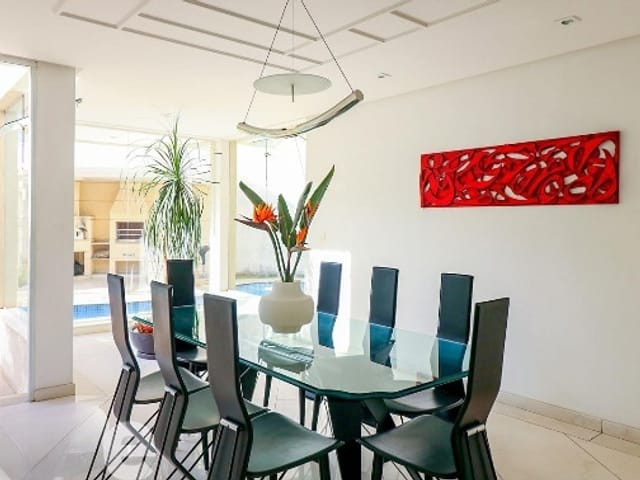 Casa com 744m² 4 quartos e 6 banheiros, à venda, no bairro alto de Pinheiros em São Paulo