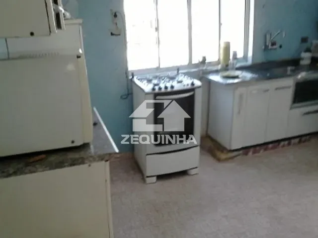 Casa com 272m² 2 quartos e 1 banheiro, à venda, no bairro Vila Campesina em Osasco