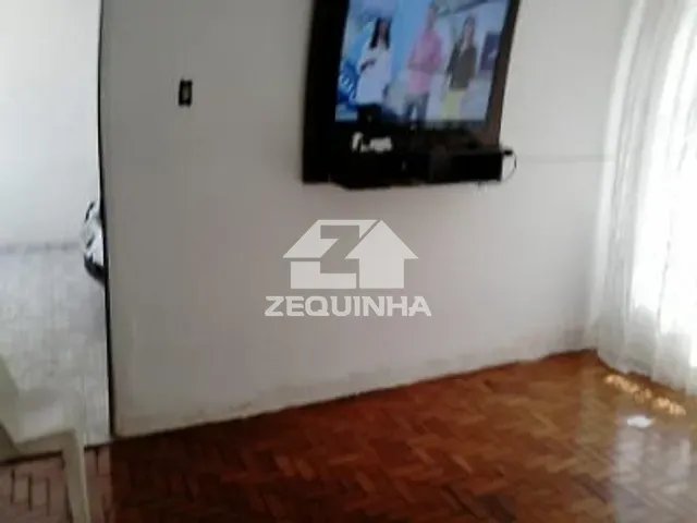 Casa com 272m² 2 quartos e 1 banheiro, à venda, no bairro Vila Campesina em Osasco
