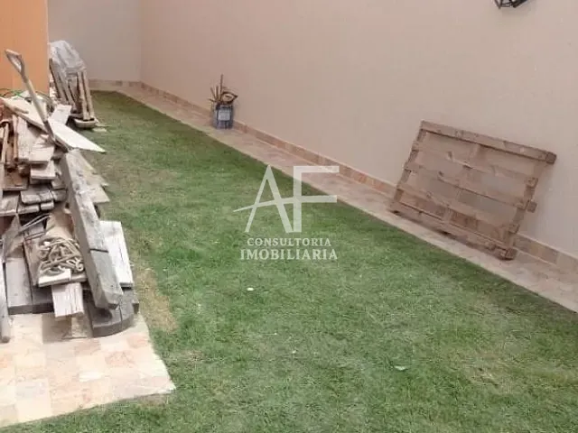 Casa com 180m² 3 quartos e 2 banheiros, à venda, no bairro Piracangaguá (Chácara Flórida) em Taubaté