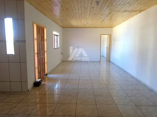 Casa com 232m² 3 quartos e 1 banheiro, à venda, no bairro Centro em Ipiranga