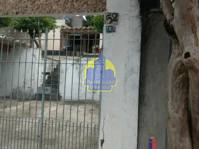 Casa com 300m² 2 quartos e 1 banheiro, à venda, no bairro Santo Antônio em Osasco