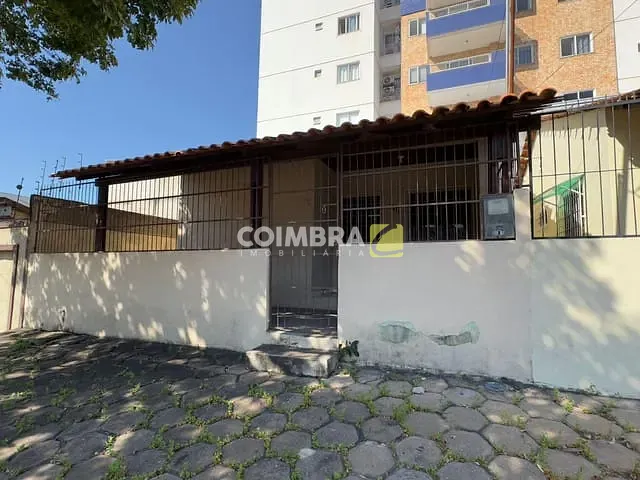 Casa com 95m² 2 quartos e 1 banheiro, à venda, no bairro Fátima em Santarém