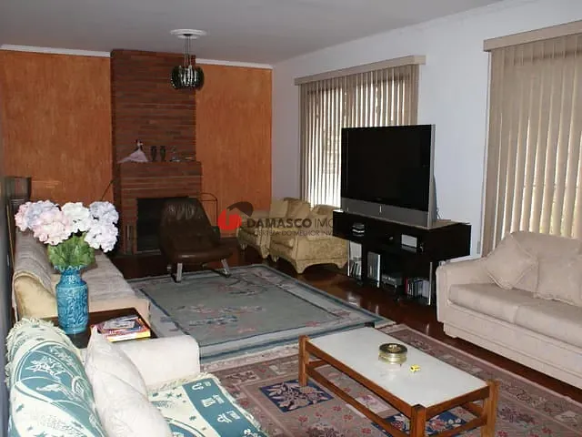 Casa com 380m² 3 quartos e 1 banheiro, à venda, no bairro Paulicéia em São Bernardo do Campo