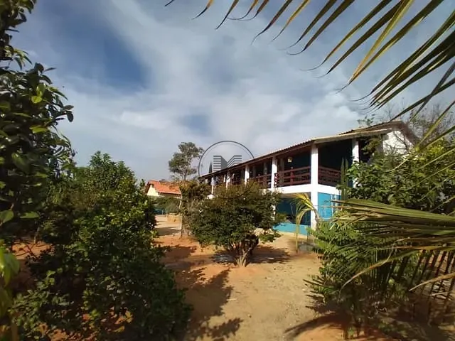 Casa com 1400m² 4 quartos e 4 banheiros, à venda, no bairro Residencial Coopemi I em Guaratinguetá