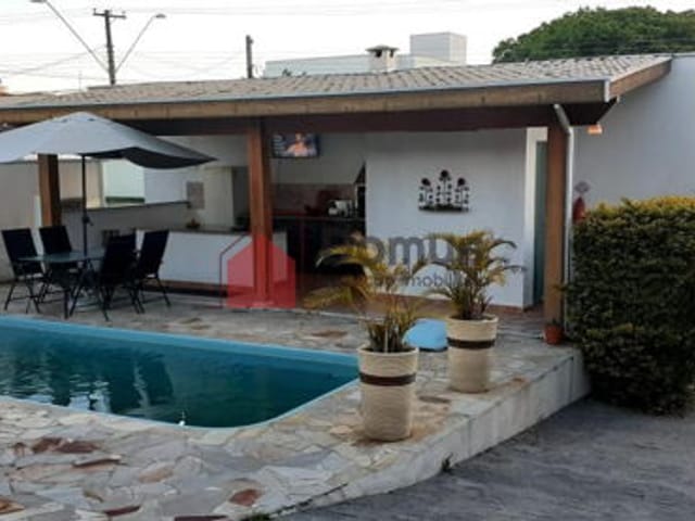 Casa com 519m², à venda, no bairro Condomínio Real Ville em Pindamonhangaba