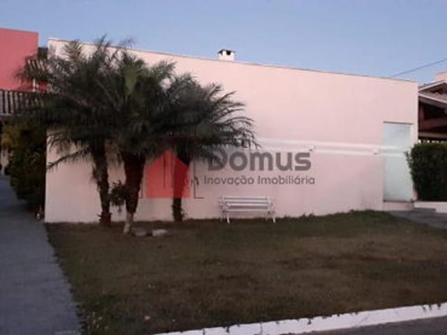 Casa com 519m², à venda, no bairro Condomínio Real Ville em Pindamonhangaba