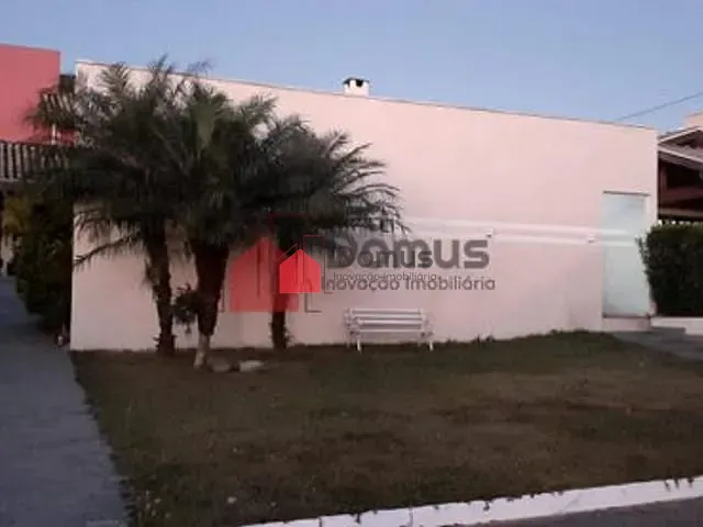 Casa com 519m², à venda, no bairro Condomínio Real Ville em Pindamonhangaba