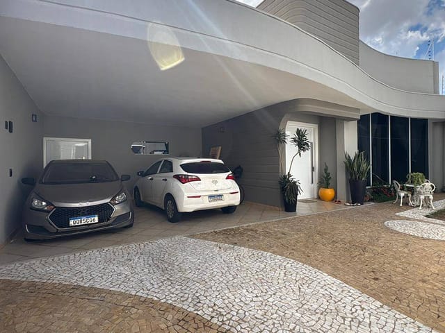 Casa 3 quartos e 2 banheiros, à venda, no bairro Parque Novo Mundo em Americana