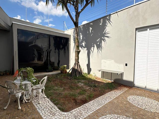 Casa 3 quartos e 2 banheiros, à venda, no bairro Parque Novo Mundo em Americana