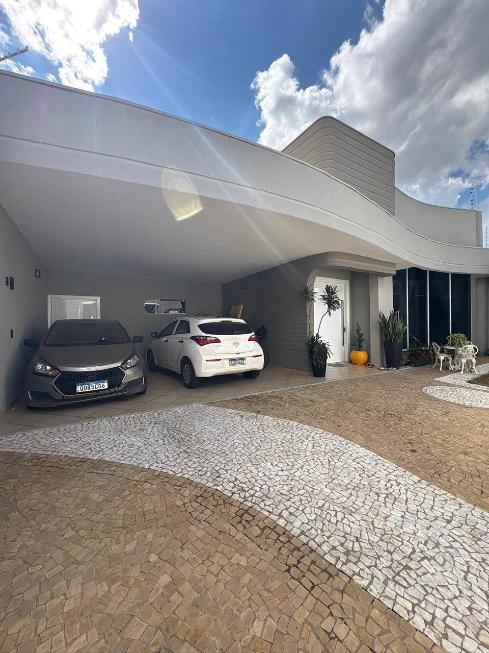 Casa, 3 quartos, 264 m² - Foto 1