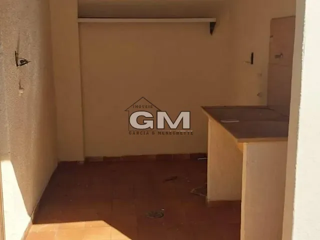 Casa com 163m² 2 quartos e 3 banheiros, à venda, no bairro Vila Tibério em Ribeirão Preto