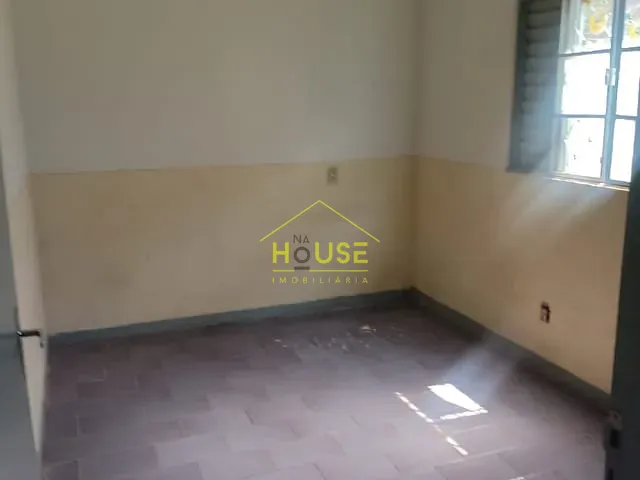 Casa com 300m² 3 quartos e 1 banheiro, à venda, no bairro Loteamento José Marin Cruz em Votuporanga