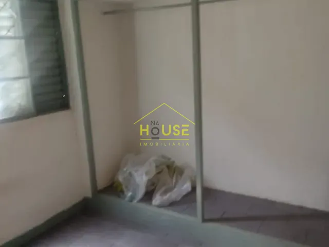 Casa com 300m² 3 quartos e 1 banheiro, à venda, no bairro Loteamento José Marin Cruz em Votuporanga