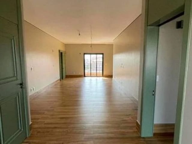 Casa com 850m² 6 quartos e 7 banheiros, à venda, no bairro Ribeirão do Lipa em Cuiabá