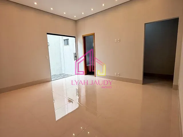 Casa com 136m² 3 quartos e 1 banheiro, à venda, no bairro Jardim Europa em Cuiabá