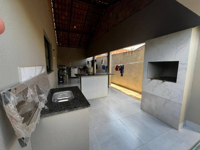 Casa com 300m² 3 quartos e 1 banheiro, à venda, no bairro Setor Residencial Sul em Sinop