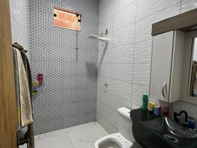 Casa com 300m² 3 quartos e 1 banheiro, à venda, no bairro Setor Residencial Sul em Sinop