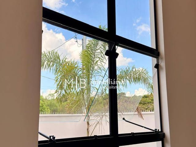 Casa com 300m² 3 quartos e 2 banheiros, à venda, no bairro Residencial Sant'ana I em Lavras