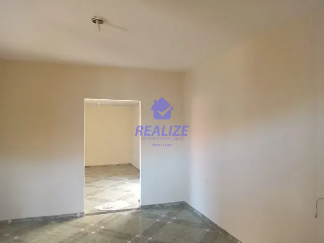 Casa 2 quartos e 2 banheiros, à venda, no bairro Conjunto Habitacional Engenheiro Francisco Blasi em Botucatu