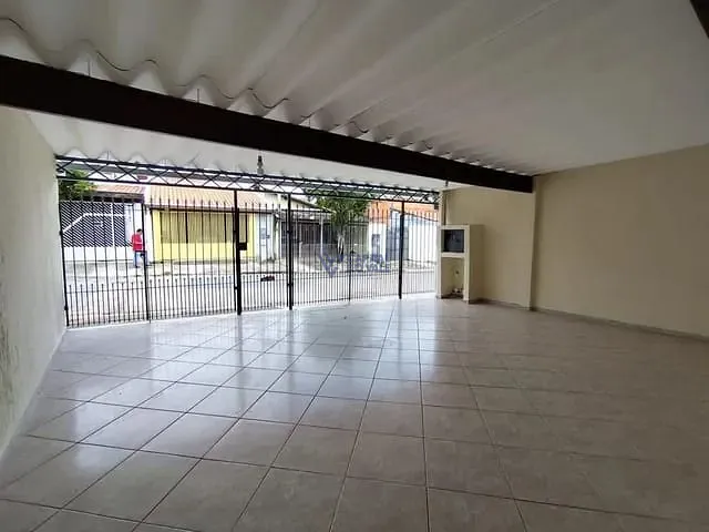 Casa com 162m² 3 quartos e 1 banheiro, à venda, no bairro Cidade Morumbi em São José dos Campos