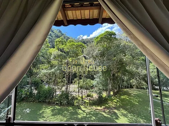 Casa com 2680m² 3 quartos e 3 banheiros, à venda, no bairro Maringá em Itatiaia