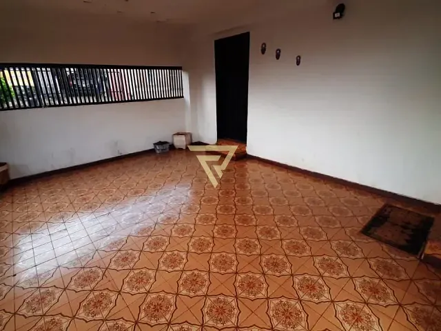 Casa com 167m² 3 quartos e 2 banheiros, à venda, no bairro Sumarezinho em Ribeirão Preto