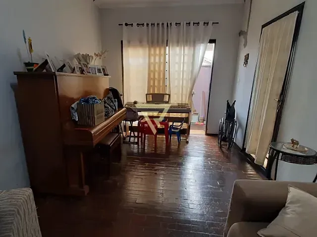 Casa com 167m² 3 quartos e 2 banheiros, à venda, no bairro Sumarezinho em Ribeirão Preto