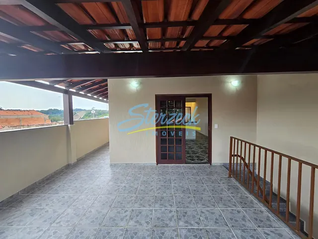 Sobrado com 109m² 2 quartos e 1 banheiro, para alugar, no bairro Capela em Vinhedo