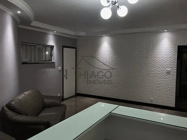 Sobrado com 241m², para alugar, no bairro Vila Gomes Cardim em São Paulo