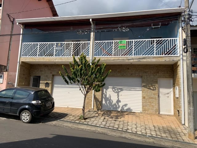 Casa com 200m² 3 quartos e 2 banheiros, à venda, no bairro Parque Dos Passaros em Extrema